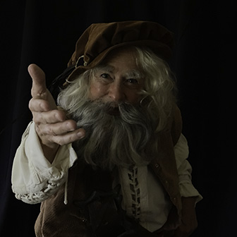 Falstaff beckons you